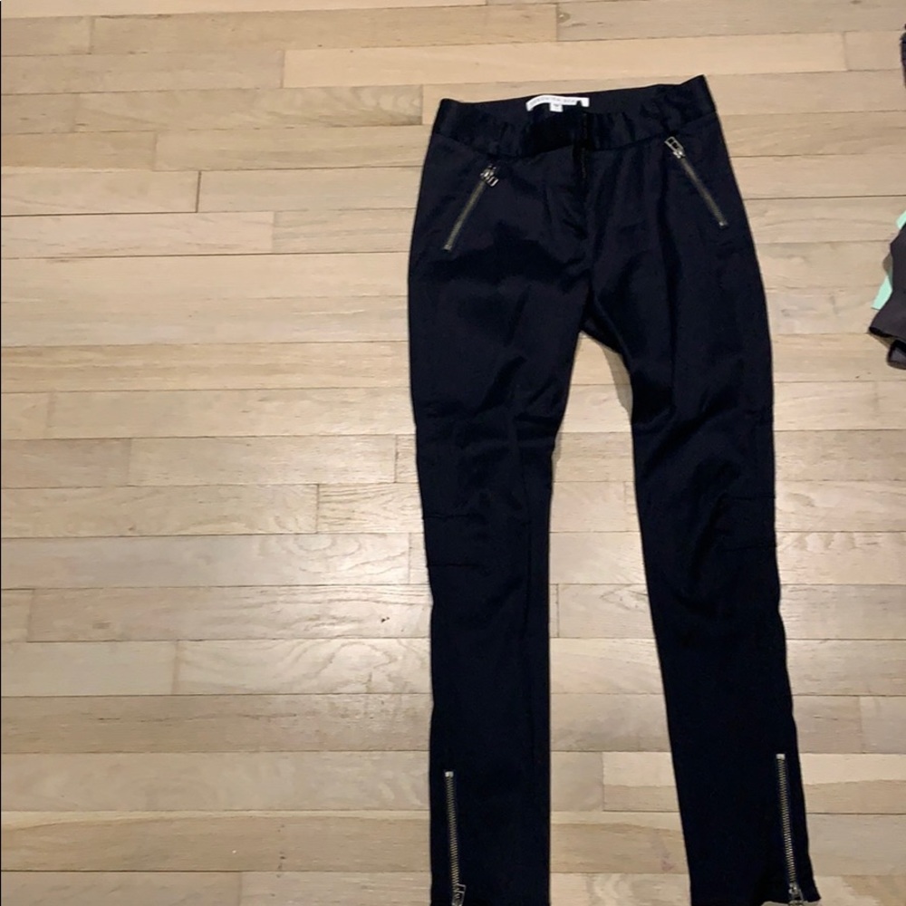 Navy trouser